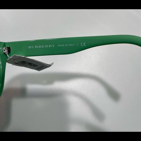 Burberry 54mm Square Sunglasses Green - Picture 5 of 9